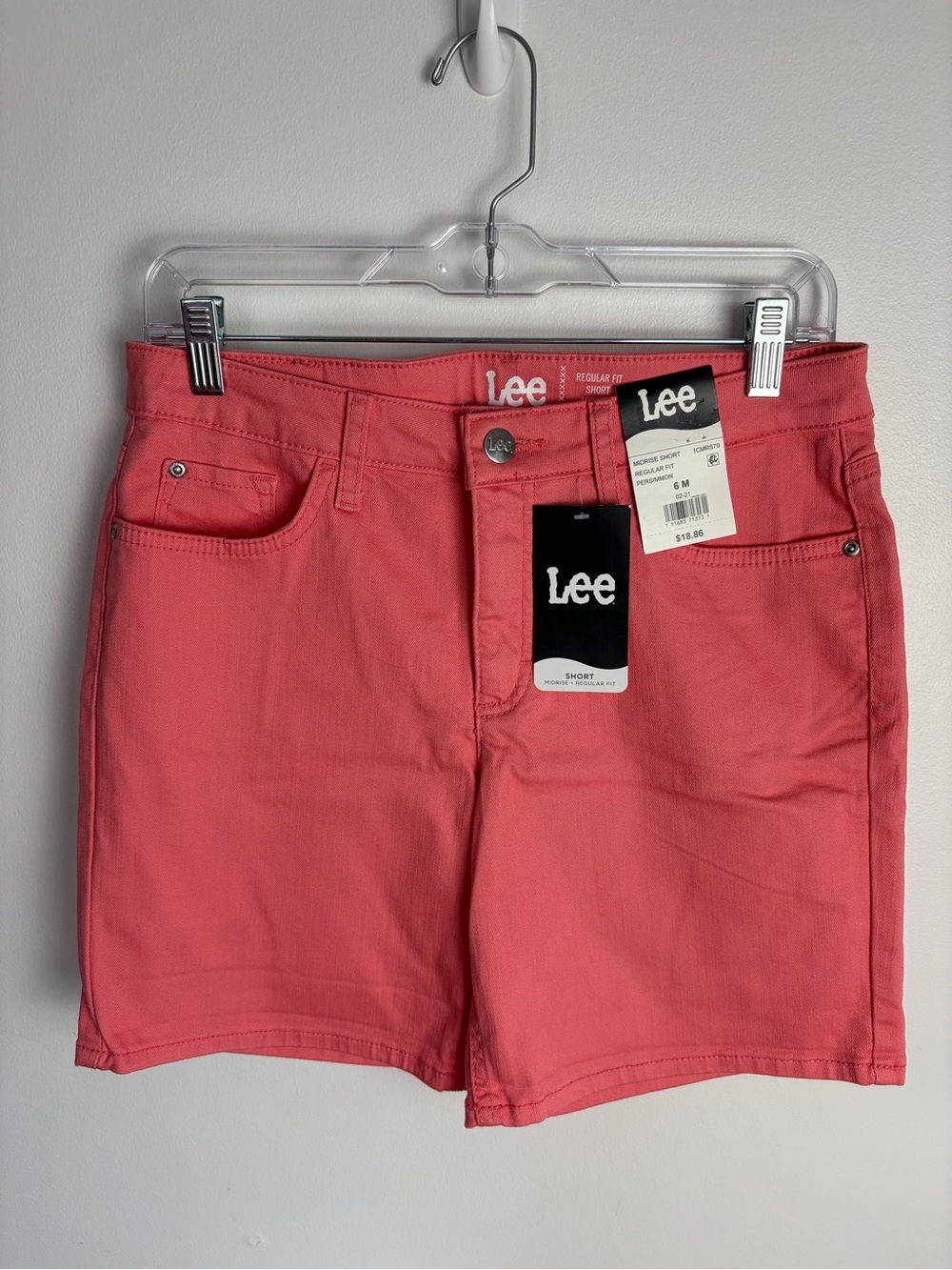 Lee Women's Coral Regular Fit Shorts